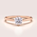 verlobungsring-solitaire-aura-moissanit-0-5ct-brillantschliff-rotgold-hariets.jpg