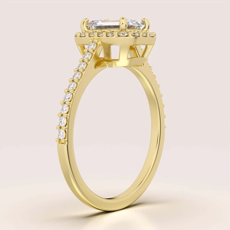 Verlobungsring-Halo-Stardust-Moissanit-1ct-Emerald-Schliff-Seite-Gelbgold-HARIETS.jpg