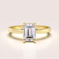 Verlobungsring-Solitaire-Rapture-Labordiamant-1ct-Smaragdschliff-Gelbgold-Hariets.jpg