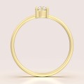 Verlobungsring-Petit-Moissanit-0,3ct-Brillantschliff-Frontansicht-Gelbgold-Delicacy-Hariets.jpg