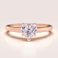 verlobungsring-solitaire-herz-moissanit-1ct-herzschliff-roségold-hariets.jpg