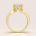 verlobungsring-solitaire-whisper-moissanit-3ct-brillantschliff-front-gelbgold-hariets.jpg