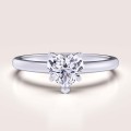 verlobungsring-solitaire-herz-moissanit-1ct-herzschliff-silber-hariets.jpg