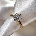 verlobungsring-solitaire-classic-labordiamant-1ct-brillantschliff-nahaufnahme-front-gelbgold-hariets.jpg
