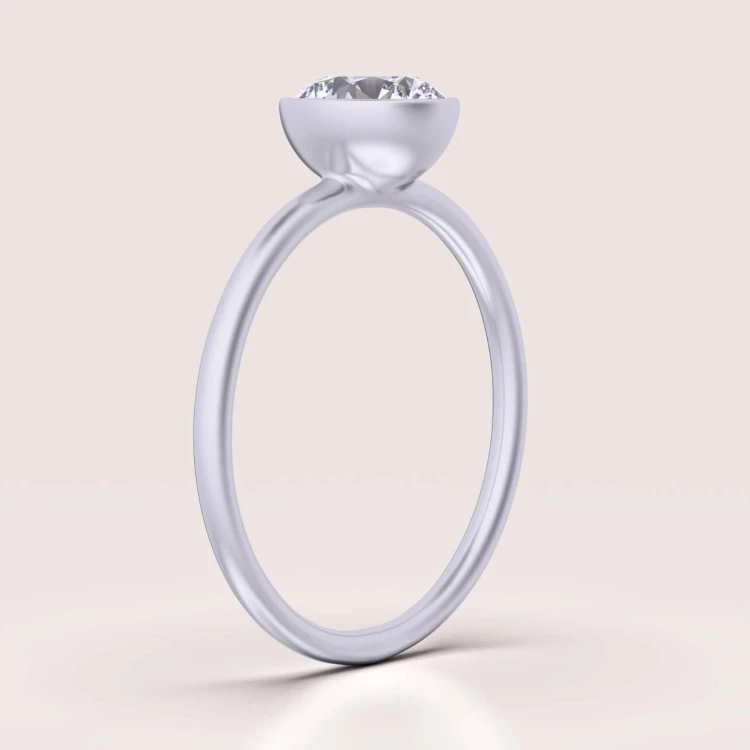 verlobungsring-bezel-mini-moissanit-0-3ct-brillantschliff-seite-silber-hariets.jpg