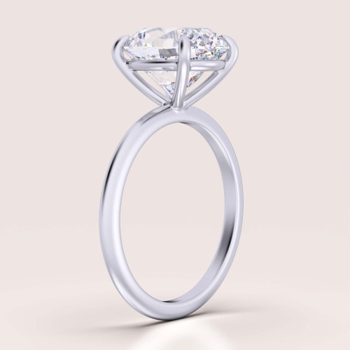 Verlobungsring-Royal-Stones-Moissanit-5ct-Ovalschliff-Seitenansicht-Silber-Paris-Hariets.jpg