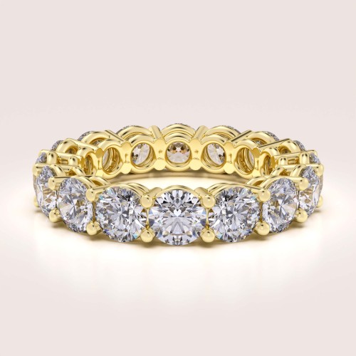 Eternity-Trauring-mit-Moissaniten-4mm-Brillantschliff-Gelbgold-Hariets.jpg