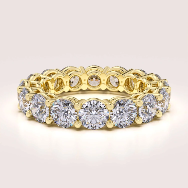 Eternity-Trauring-mit-Moissaniten-4mm-Brillantschliff-Gelbgold-Hariets.jpg
