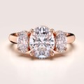 verlobungsring-trinity-moissanit-3ct-ovalschliff-roségold-evoris-hariets.jpg