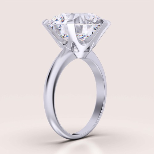 verlobungsring-royal-stones-moissanit-12ct-brillantschliff-seite-silber-queen-hariets.jpg