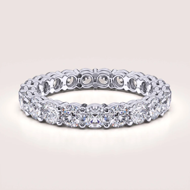 ehering-eternity-mit-moissaniten-3mm-brillantschliff-weißgold-hariets.jpg