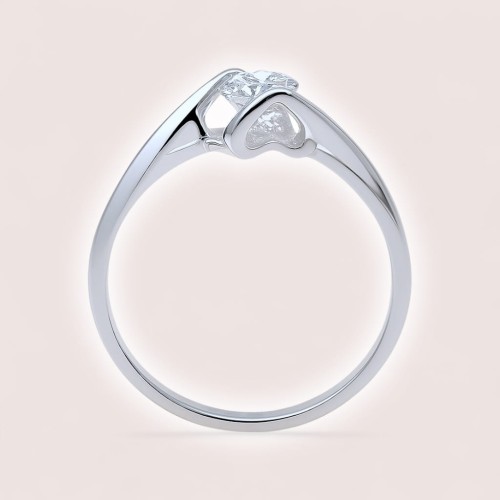 pierscionek-moissanit-0-4ct-szlif-brylantowy-serce-srebro-front-love-hariets.JPEG