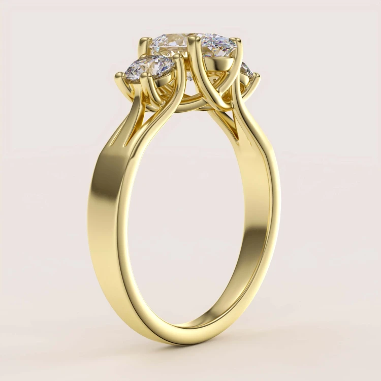 verlobungsring-trinity-mit-moissaniten-ovaler-schliff-1ct-seite-gelbgold-luminance-hariets.jpg