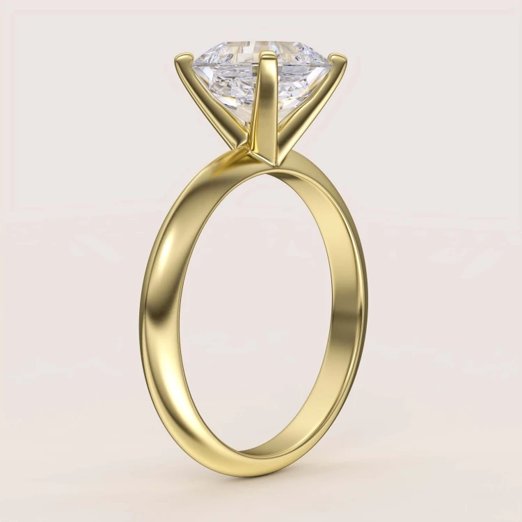 verlobungsring-moissanit-2ct-asscher-schliff-seite-gelbgold-vivid-hariets.jpg