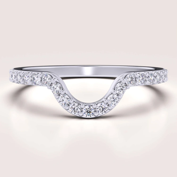 trauring-mit-moissaniten-curve-0-23ct-brillantschliff-weissgold-aurea-hariets.jpg
