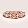 ring-mit-moissaniten-schleife-brillantschliff-roségold-infinity-bow-hariets.jpg