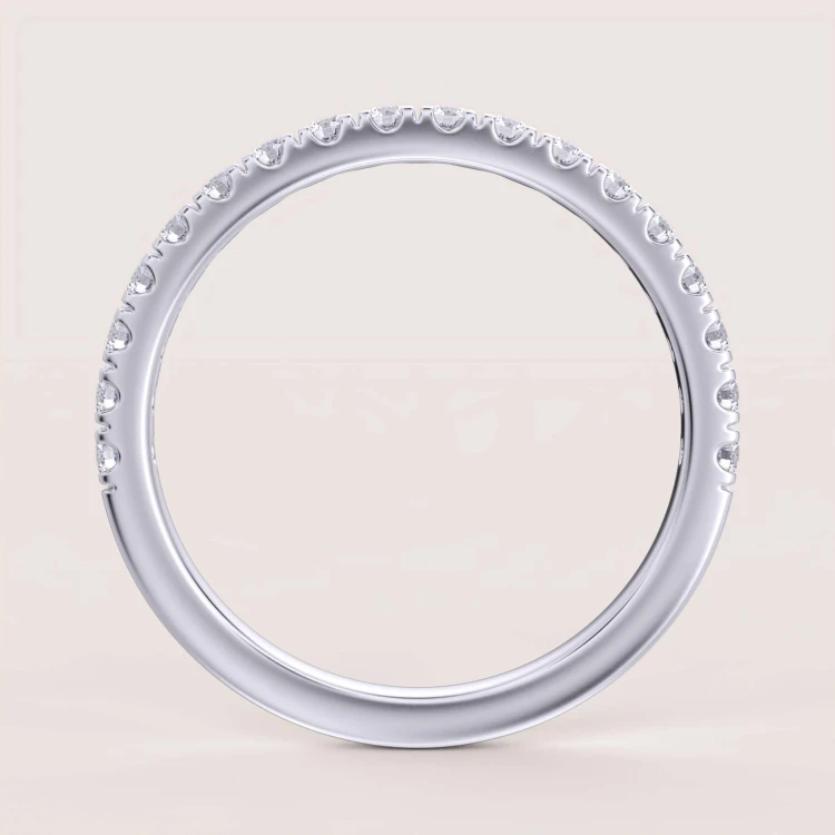 trauring-mit-moissanit-0-27ct-brillantschliff-front-silber-harmony-hariets.jpg