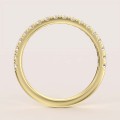 trauring-mit-moissanit-0-27ct-brillantschliff-front-gelbgold-harmony-hariets.jpg