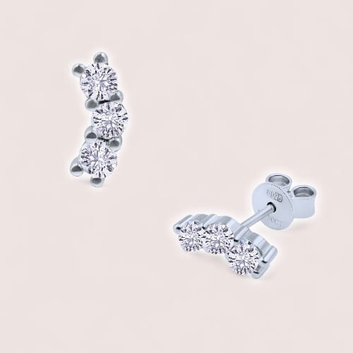 ohrstecker-mit-moissanit-trigem-silber-hariets.jpg