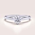 verlobungsring-solitaire-aura-labordiamant-0-5ct-brillantschliff-weissgold-hariets.jpg