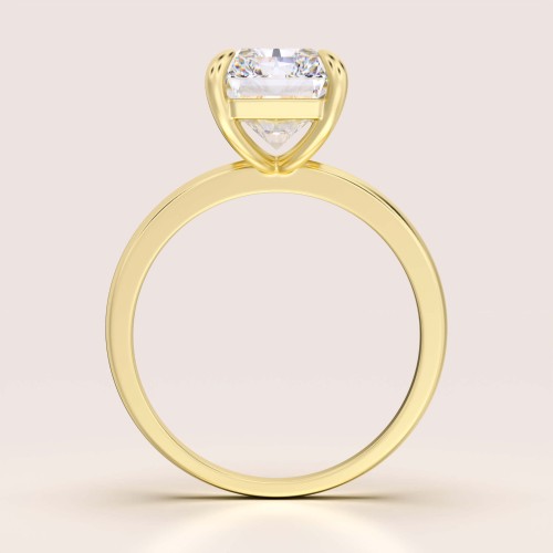 verlobungsring-royal-stones-moissanit-5ct-radiantschliff-front-gelbgold-avalon-hariets.jpg