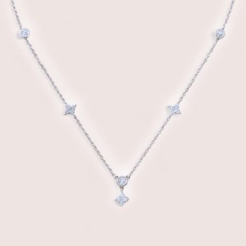 silberkette-mit-moissanit-floriss-hariets.jpg