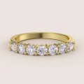 schlaufe-ring-mit-sieben-moissaniten-0-7ct-brillantschliff-gelbgold-bangle-hariets.jpg