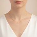 silberne-collier-mit-moissaniten-floriss-am-hals-hariets.JPG