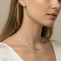 tennis-halskette-mit-moissaniten-2mm-925er-silber-am-model-hariets.jpg
