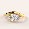 verlobungsring-moissanit-1_5ct-tropfenschliff-gelbgold-icon-hariets.jpg