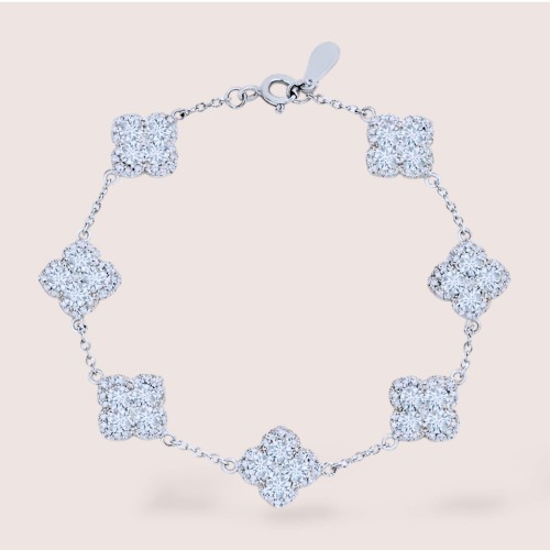 armband-mit-moissanit-kleeblatt-silber-hariets.jpg