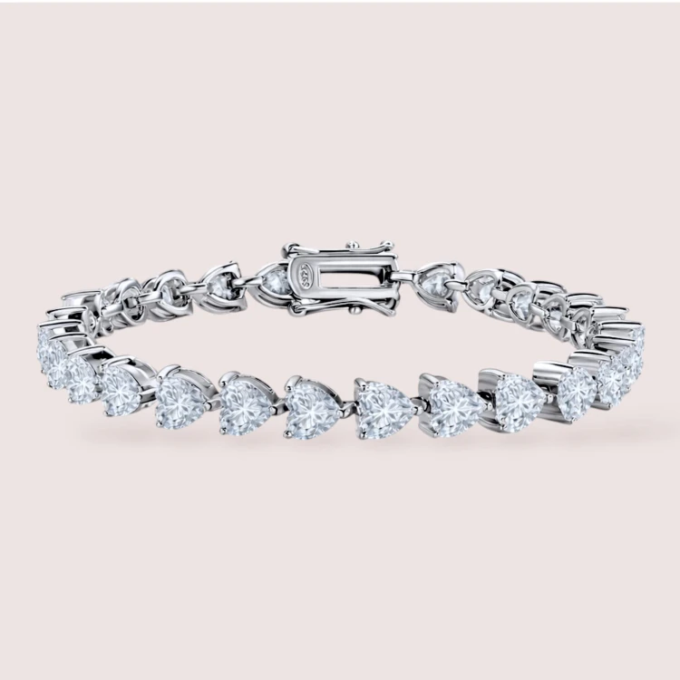 tennisarmband-mit-moissanit-5mm-herzschliff-silber-hariets.jpg