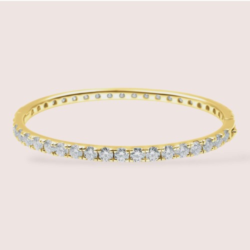 armband-mit-moissaniten-4mm-bangle-vergoldetes-silber-hariets.jpg