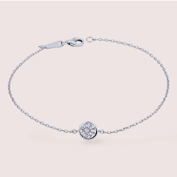 armband-mit-moissanit-1ct-weißgold-hariets.jpg