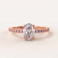 verlobungsring-halo-moissanit-1ct-ovalschliff-roségold-venice-hariets.jpg