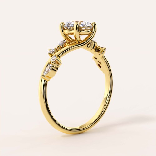 verlobungsring-moissanit-1ct-brillantschliff-gelbgold-seite-fleur-hariets.jpg