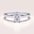verlobungsring-solitaire-astra-moissanit-1ct-ovaler-schliff-weissgold-hariets.jpg
