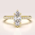 verlobungsring-halo-moissanit-1ct-marquiseschliff-gelbgold-selena-hariets.jpg