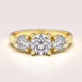 verlobungsring trinity moissanit 2ct brillantschliff gelbgold trigem hariets.jpg