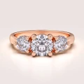 Verlobungsring trinity moissanit 2ct brillantschliff roségold trigem hariets.jpg
