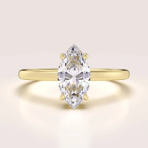 Verlobungsring in 24h mit Moissanit im Marquiseschliff – Solitaire: Starlight aus 14k Gold
