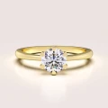 verlobungsring-solitaire-antica-moissanit-0-5ct-brillantschliff-gelbgold-hariets.jpg