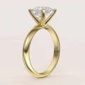 verlobungsring-moissanit-2ct-asscher-schliff-seite-gelbgold-vivid-hariets.jpg