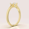 verlobungsring-solitaire-herz-moissanit-1ct-herzschliff-seite-gelbgold-hariets.jpg